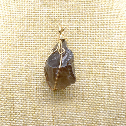 Natural Stone Pendant Necklace Quartz irregular Crystal Gold Plated